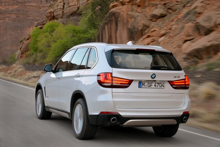 New 2014 BMW X5 photo gallery